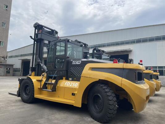FD300 30 Ton Diesel Caminhão de empilhadeira de carga pesada Cummins Motor 4.0g Mast Indústria de aço