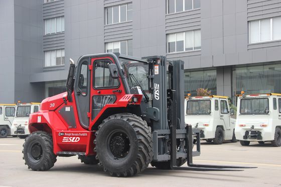Toda a empilhadeira de Terrian 4x4
