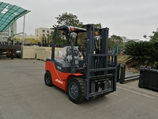 deslocamento diesel de 3m FD30 3000kg 3 Ton Forklift Truck With Side