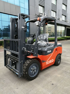 deslocamento diesel de 3m FD30 3000kg 3 Ton Forklift Truck With Side