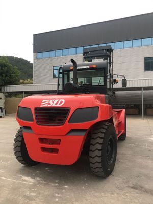 15t 15000 Kgs Ângulo de inclinação em empilhadeira pesada para aplicações pesadas