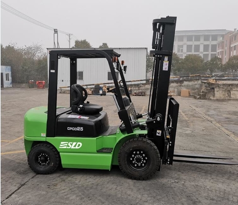 2 altura 4000mm de Ton Diesel Forklift Truck Lifting do mastro 2,5 da fase com deslocamento lateral