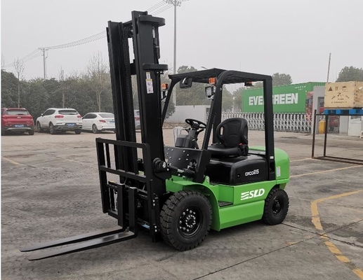 Transmissão automática empilhadeira de quatro rodas de 2,5 toneladas com motor diesel