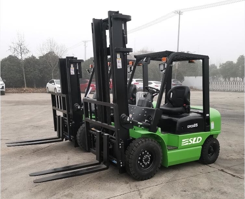 Baixo mastro 3m/mastro alto 5m 2,5 Ton Diesel Forklift Truck